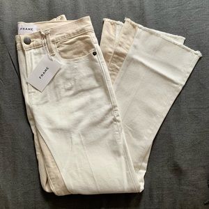 NWT Frame le Crop Mini Boot white jean in Spring Mix, size 25
